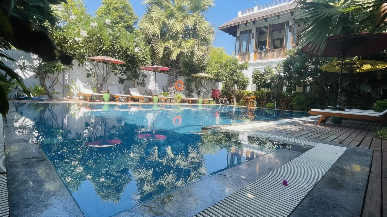40ft Garden Swimming Pool