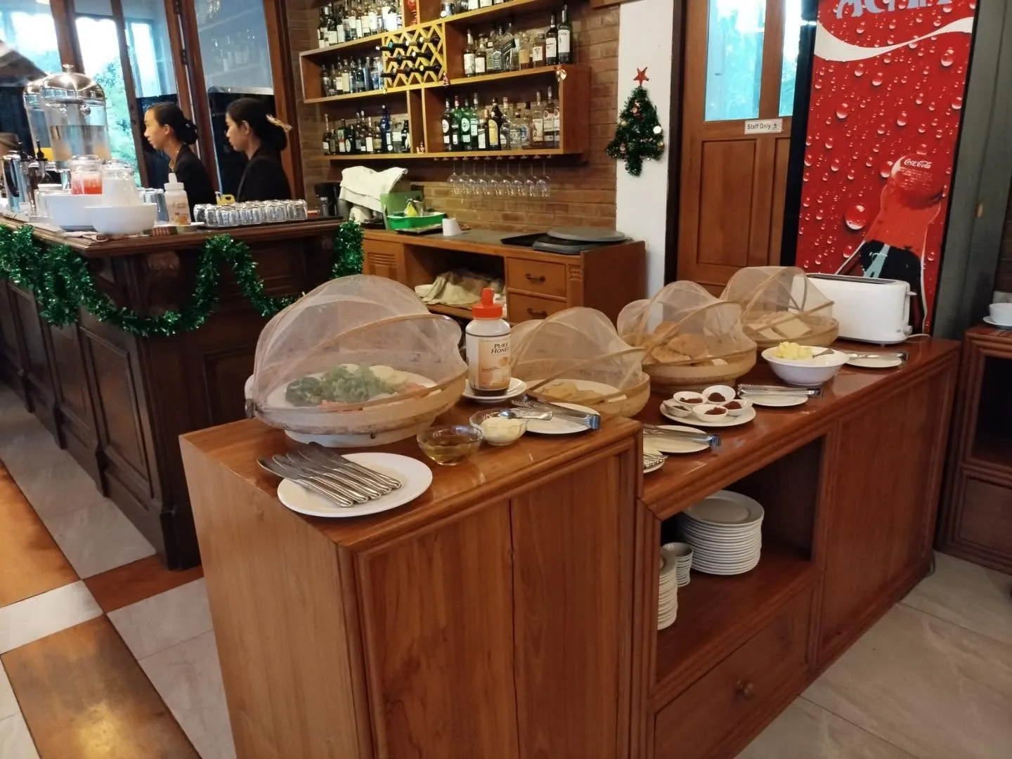 European & Asian Cuisine